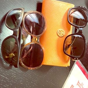 Great condition, 3 pairs Brand sunglasses